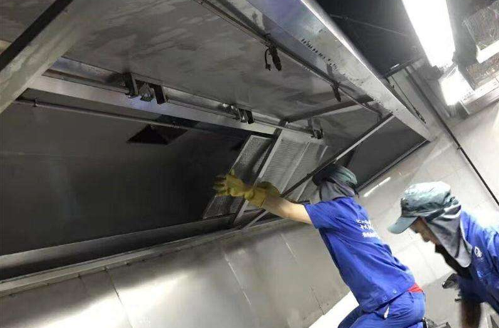 深圳油烟机清洗1